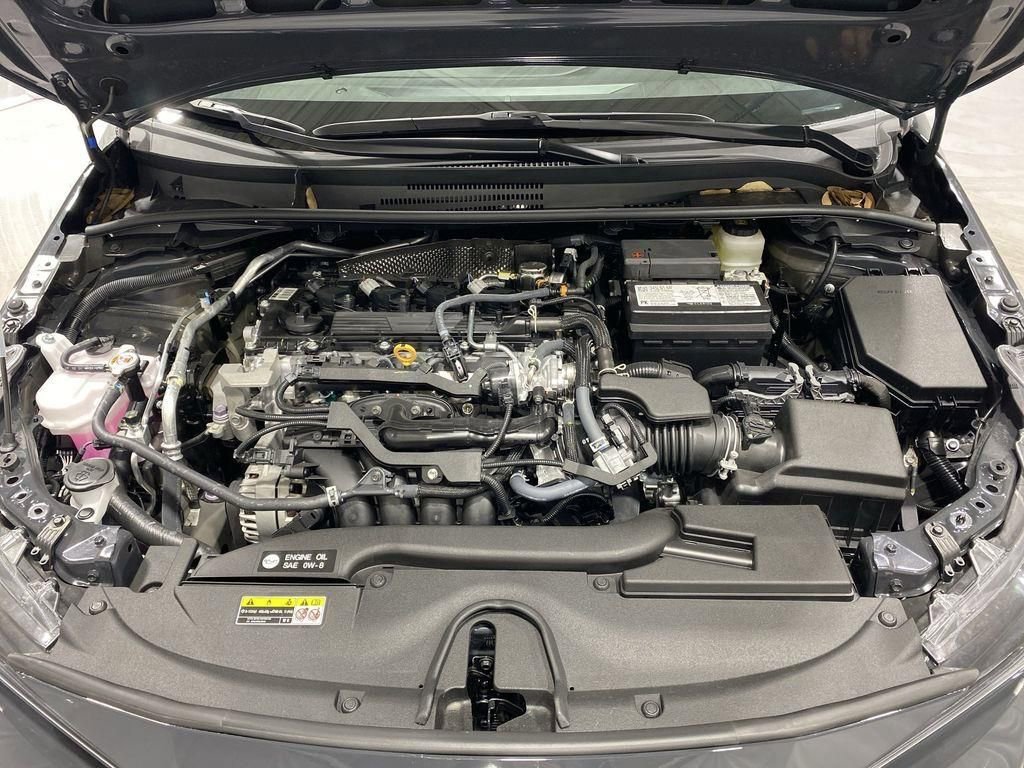 Used 2025 Toyota Corolla LE image 18