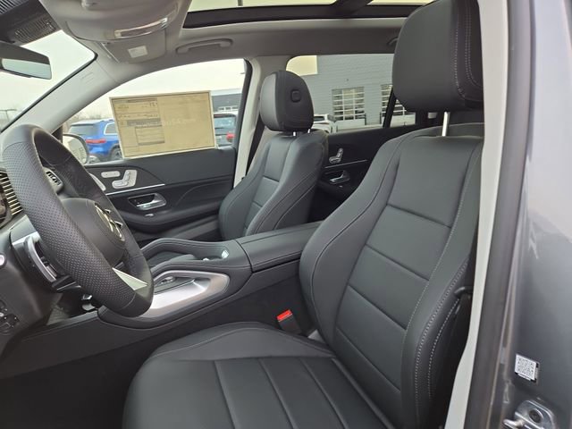 New 2026 Mercedes-Benz GLS 450 4MATIC image 27