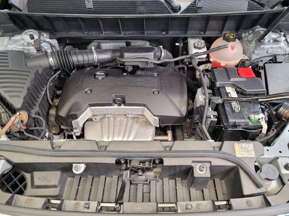 Used 2018 GMC Acadia SLE FWD image 30