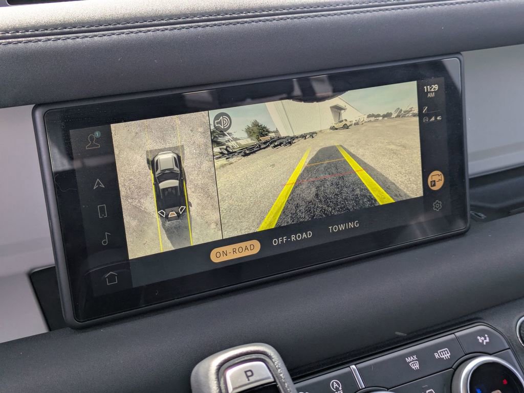 Used 2023 Land Rover Defender 90 X-Dynamic SE image 25