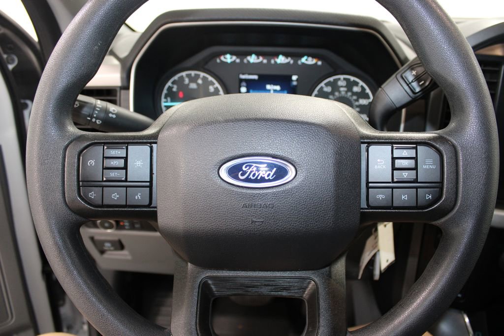 Used 2023 Ford F150 XLT w/ XTR Package image 33