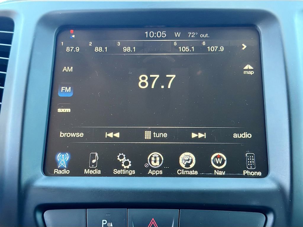 Used 2016 Jeep Cherokee 75th Anniversary image 30