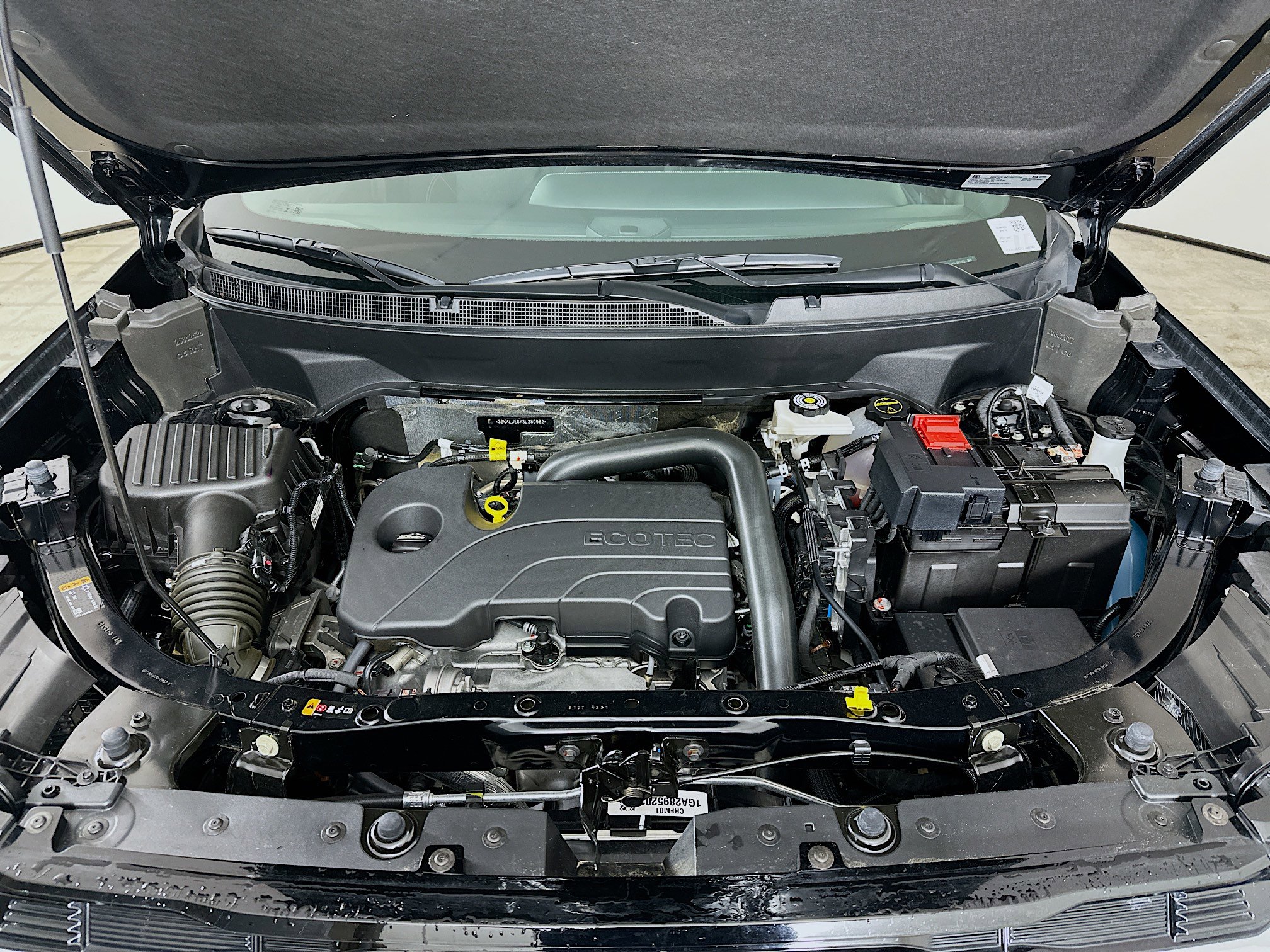 Used 2025 GMC Terrain Elevation image 32