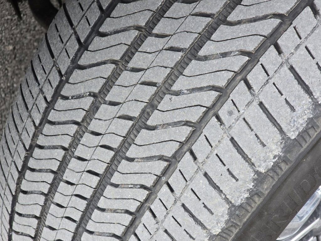 Used 2023 GMC Yukon XL Denali Ultimate image 32