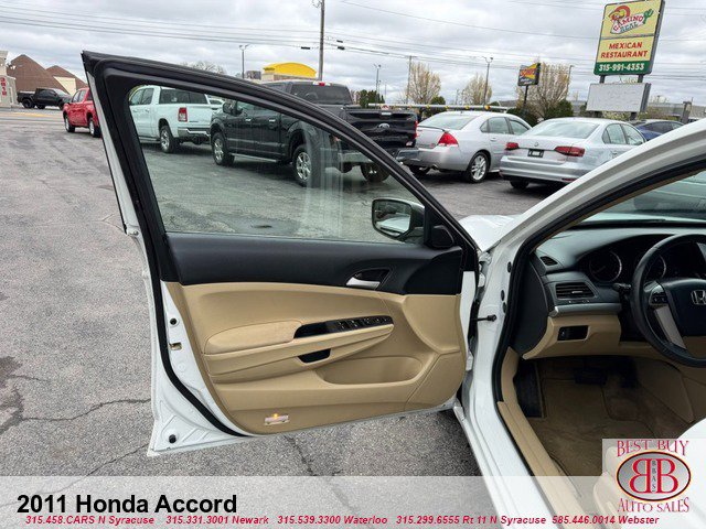 Used 2011 Honda Accord SE image 13