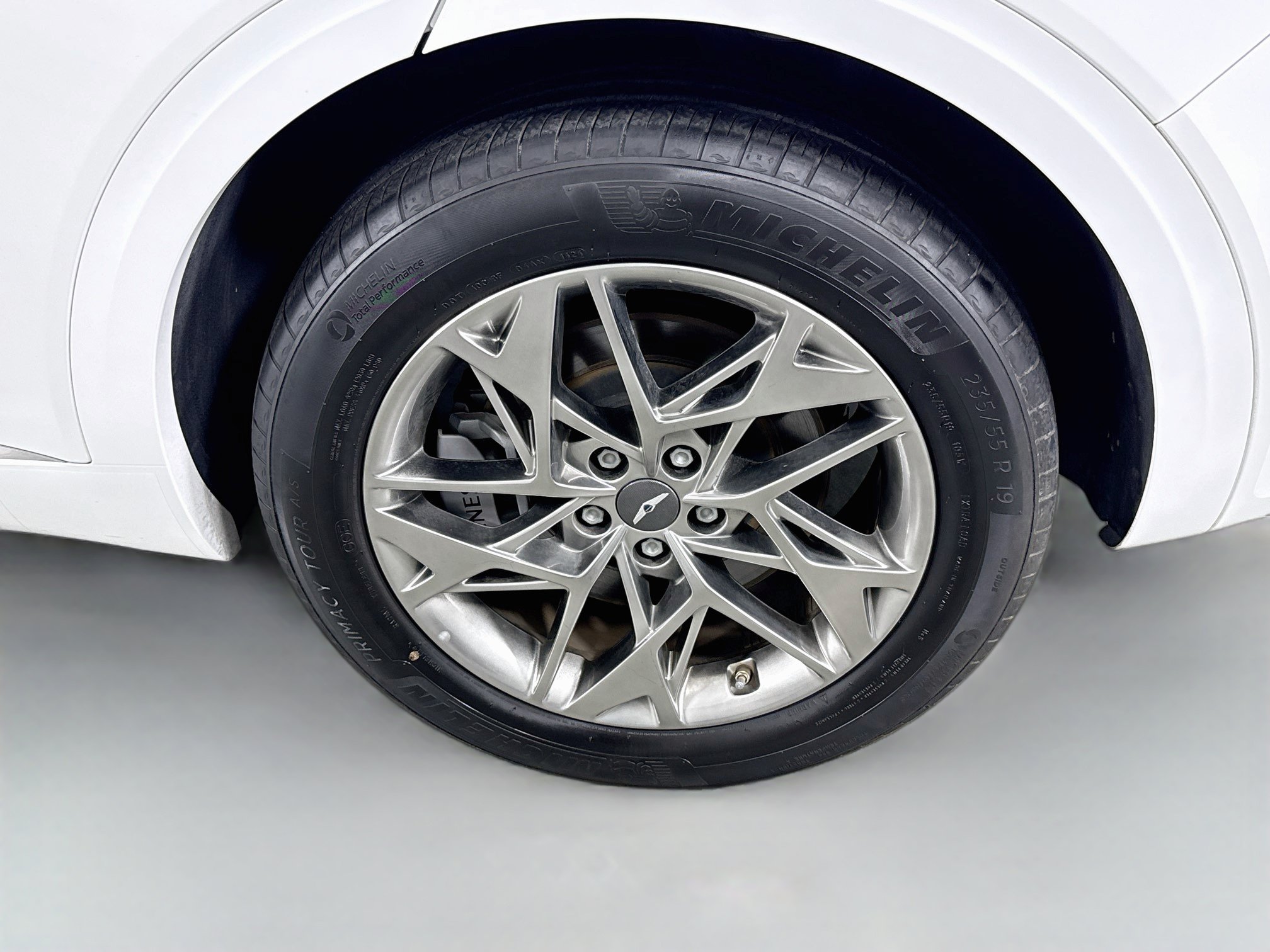 Used 2025 Genesis GV70 2.5T AWD/4WD image 29