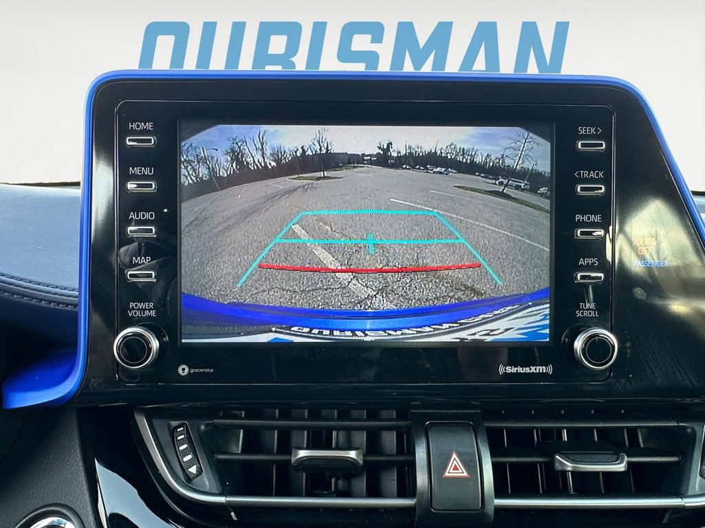 Used 2020 Toyota C-HR XLE FWD image 17