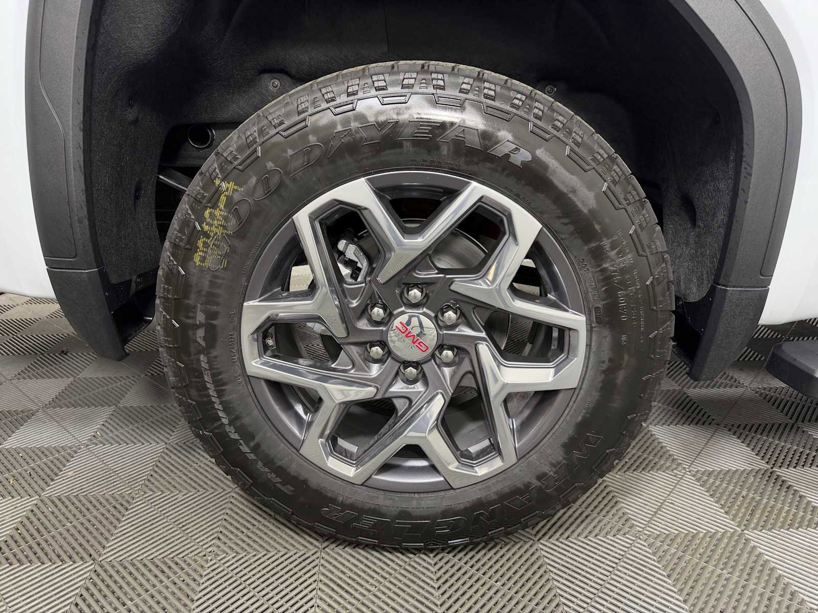 New 2026 GMC Sierra 1500 SLT w/ SLT Premium Plus Package AWD/4WD image 15