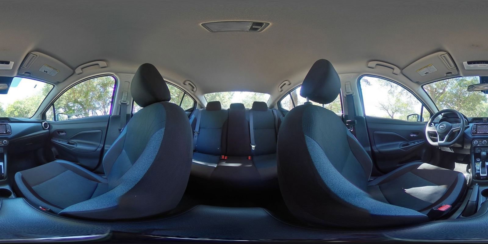 Used 2025 Nissan Versa SV FWD image 39