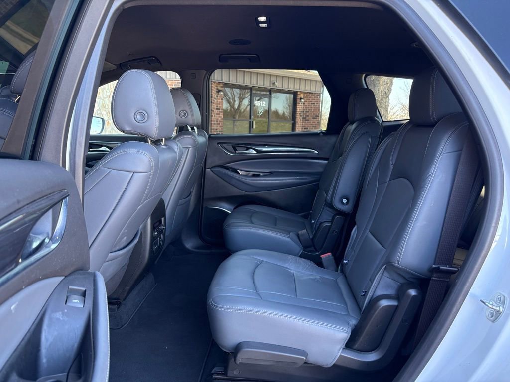 Used 2024 Buick Enclave Premium image 48