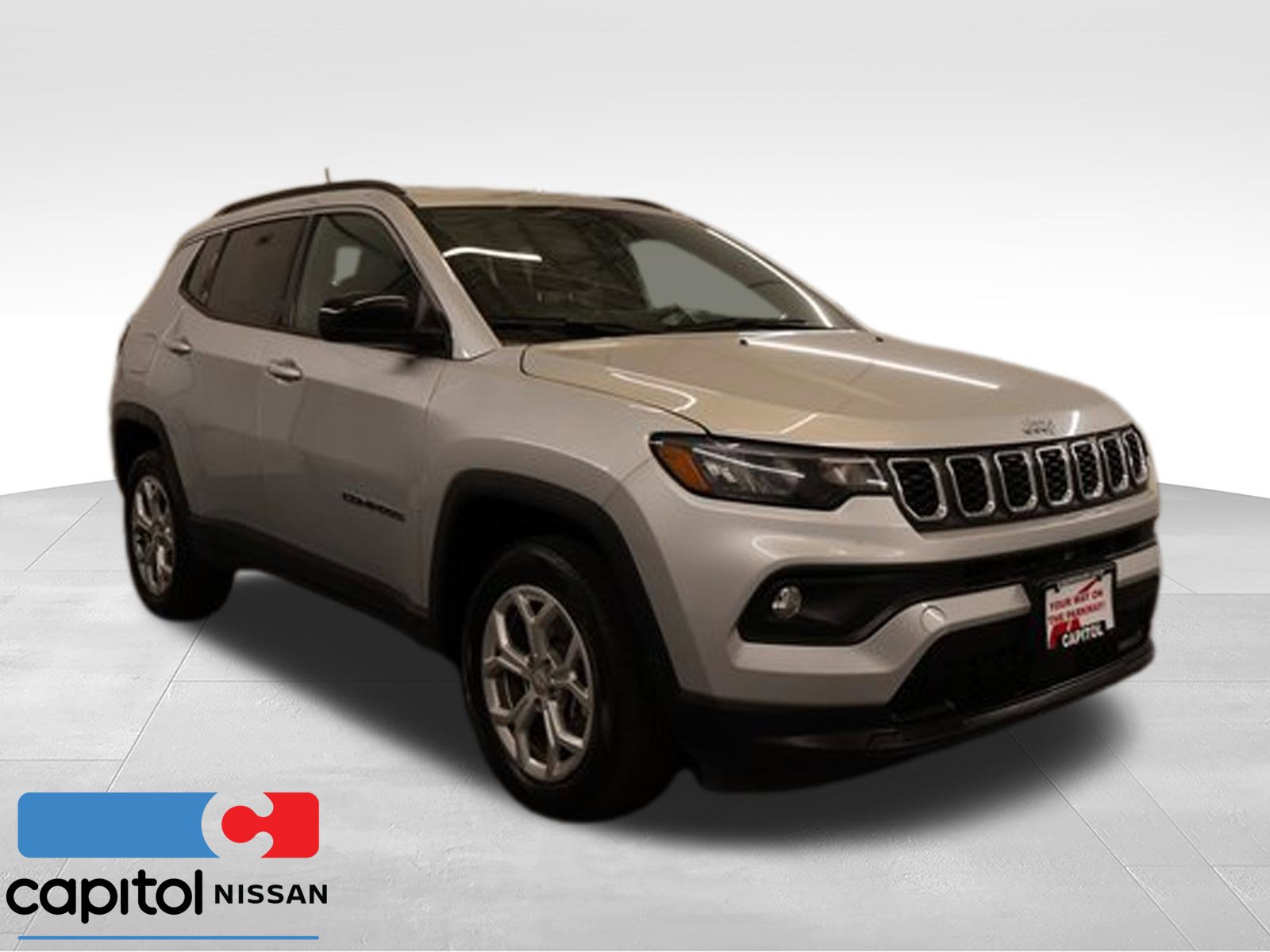 Used 2024 Jeep Compass Latitude