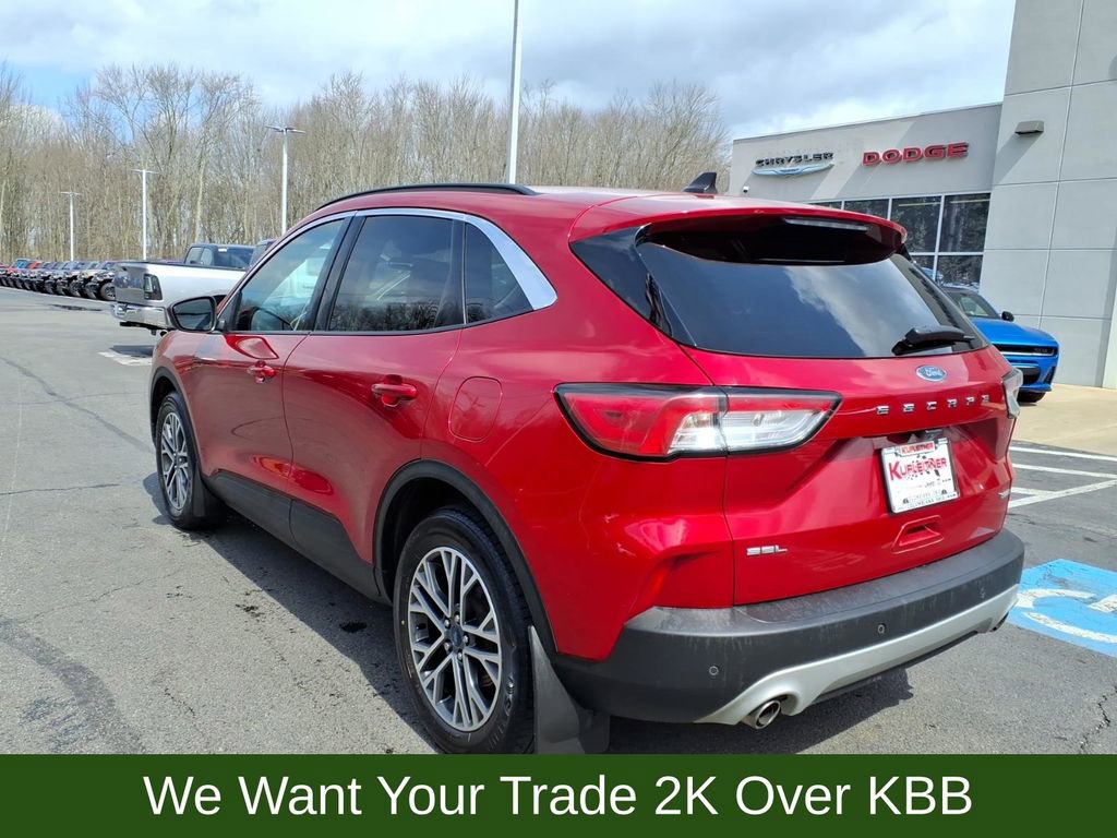 Used 2020 Ford Escape SEL image 8