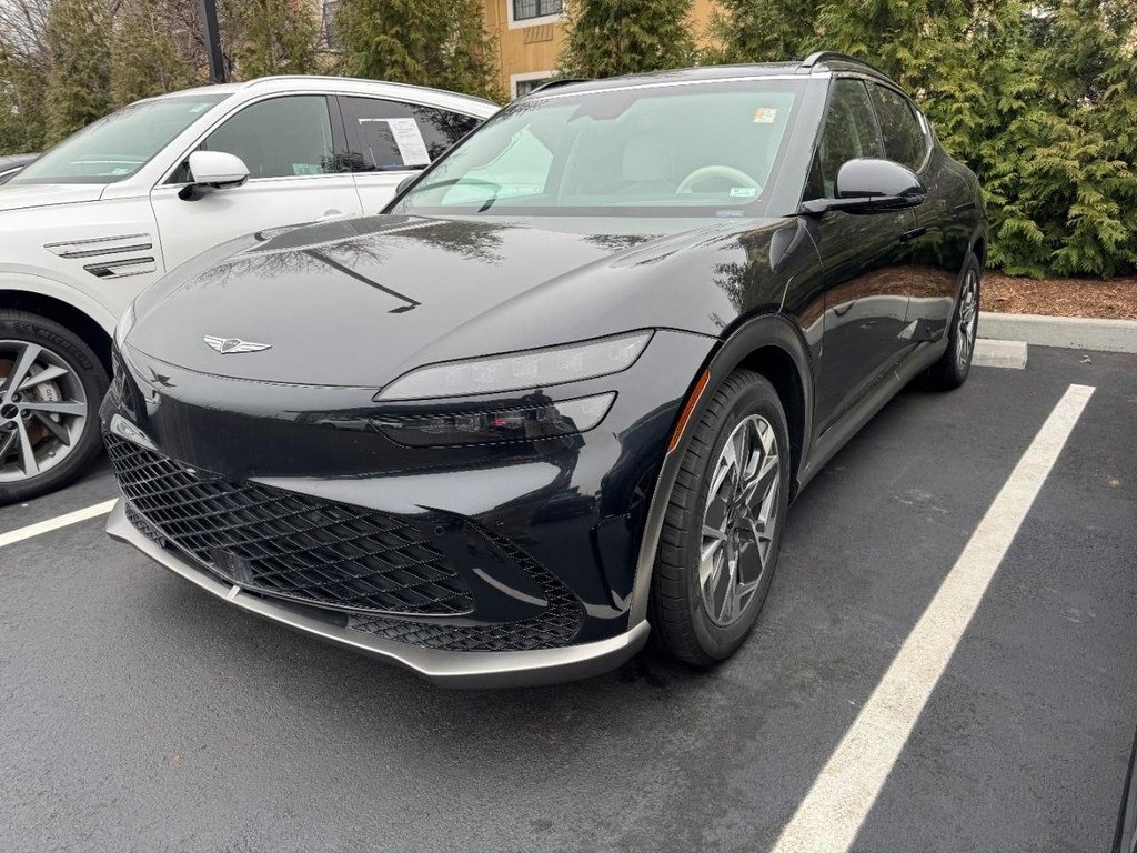 Certified 2025 Genesis GV60 Advanced image 3