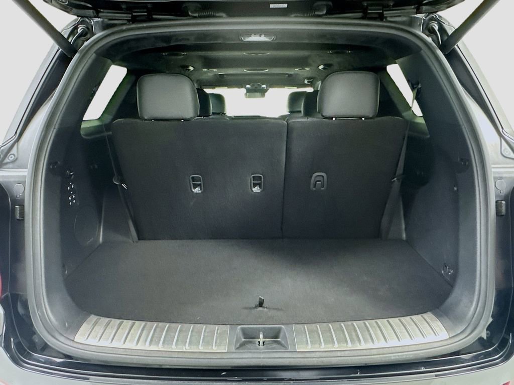 Used 2021 Hyundai Palisade Calligraphy w/ Cargo Package image 24