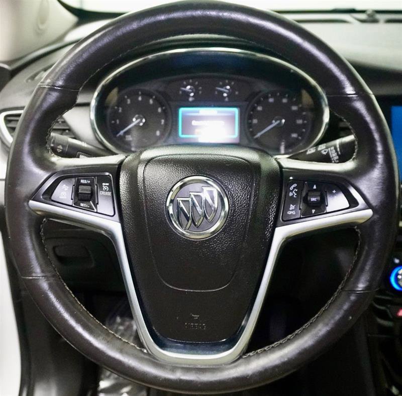 Used 2018 Buick Encore Premium image 12