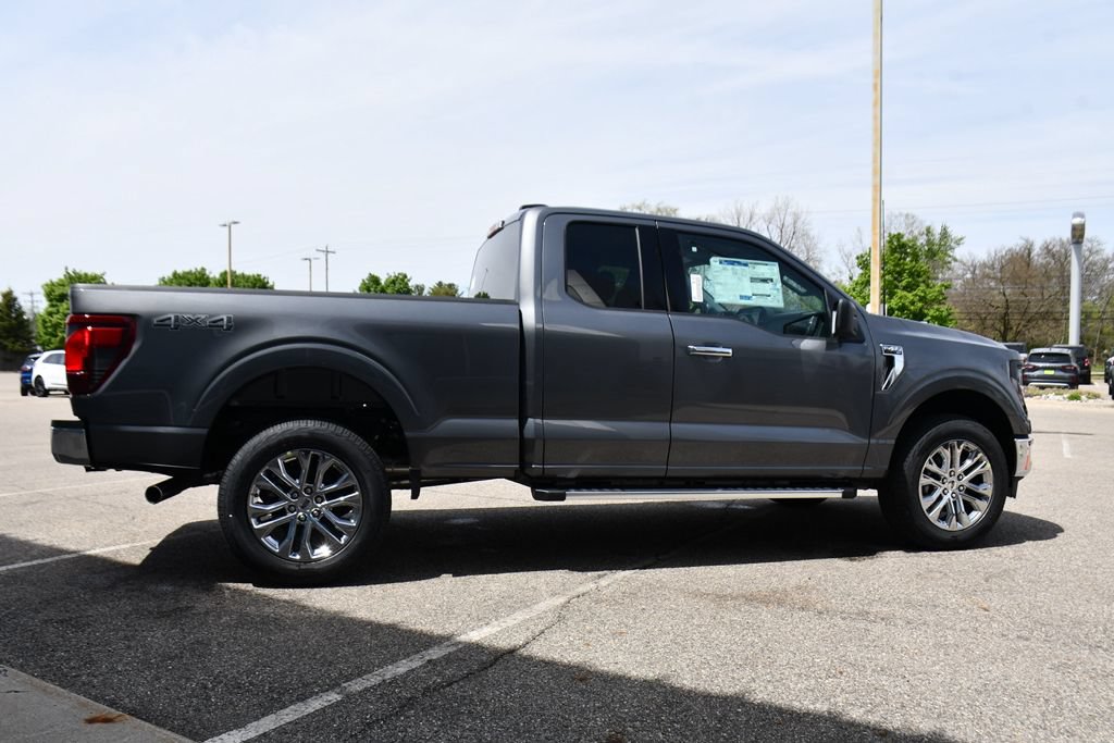 New 2026 Ford F150 XLT w/ XLT Chrome Appearance Package AWD/4WD image 7