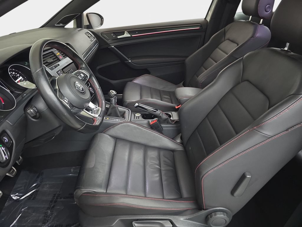 Used 2015 Volkswagen GTI SE w/ Lighting Package (SEL) FWD image 16