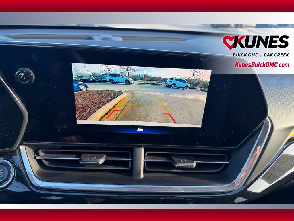 Used 2024 Chevrolet Trax ACTIV w/ Sunroof Package image 19