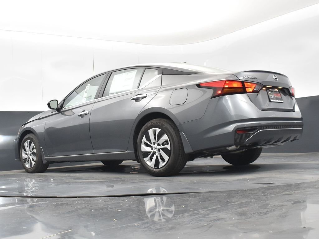 New 2025 Nissan Altima 2.5 S image 39