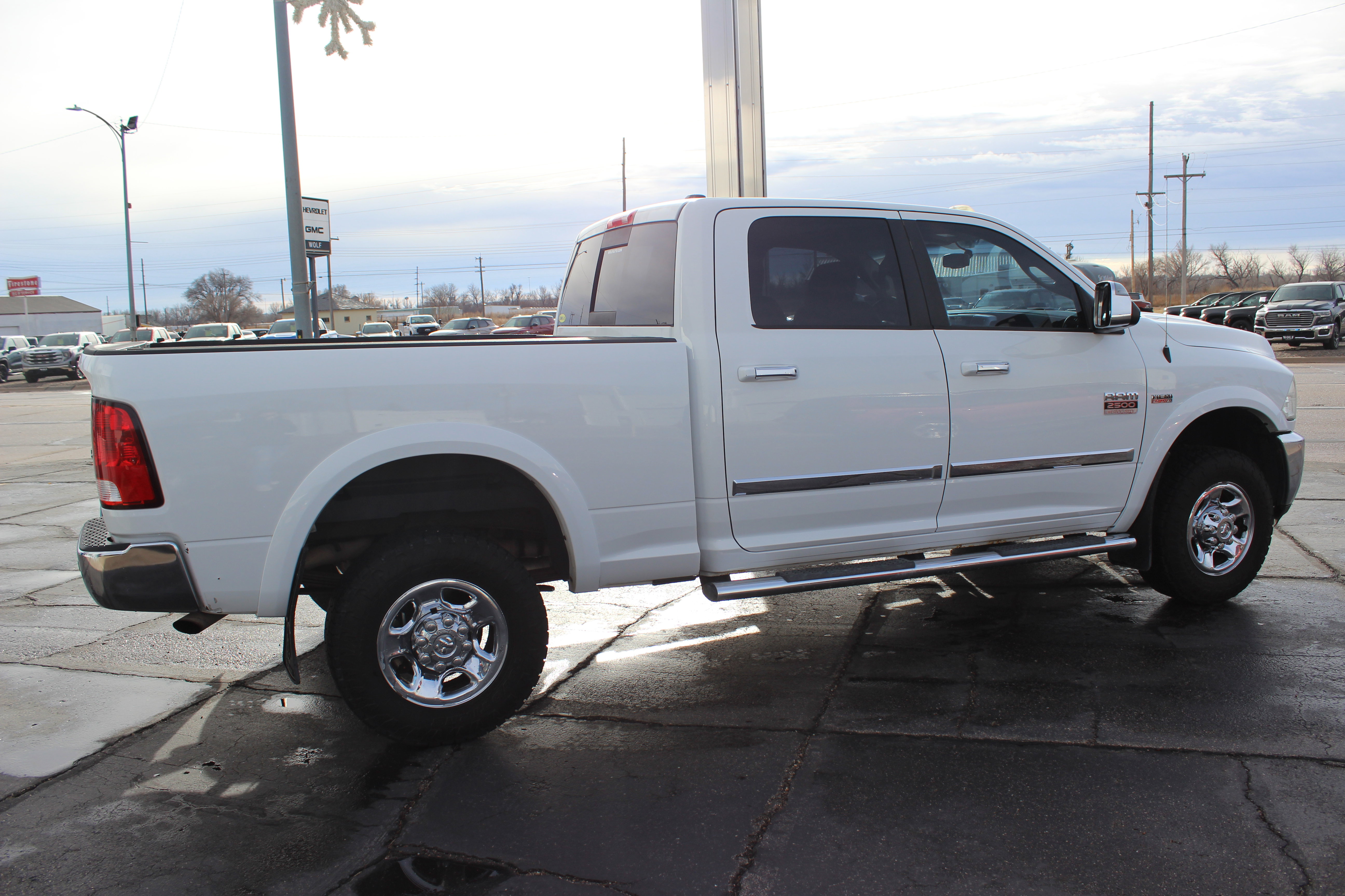 Used 2011 RAM 2500 Laramie w/ Protection Group image 8