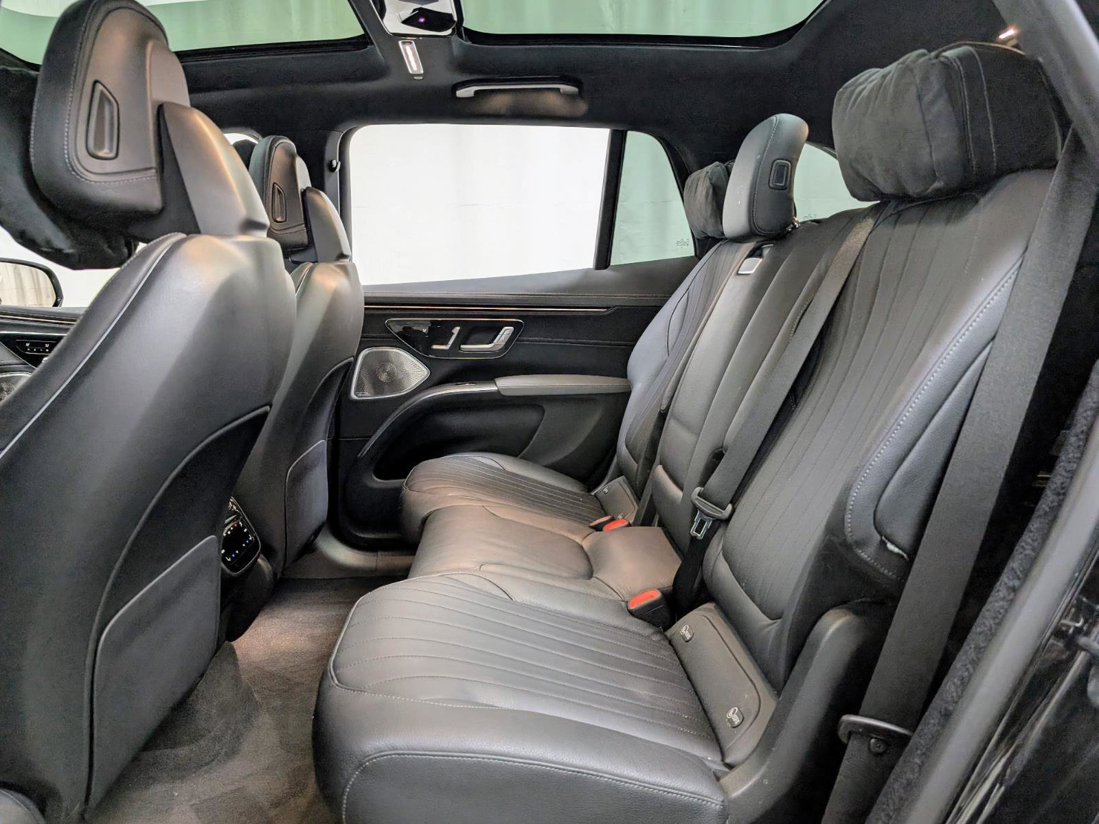 Used 2023 Mercedes-Benz EQS 450+ 4MATIC SUV image 21