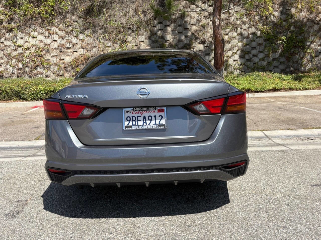 Used 2022 Nissan Altima 2.5 S image 6