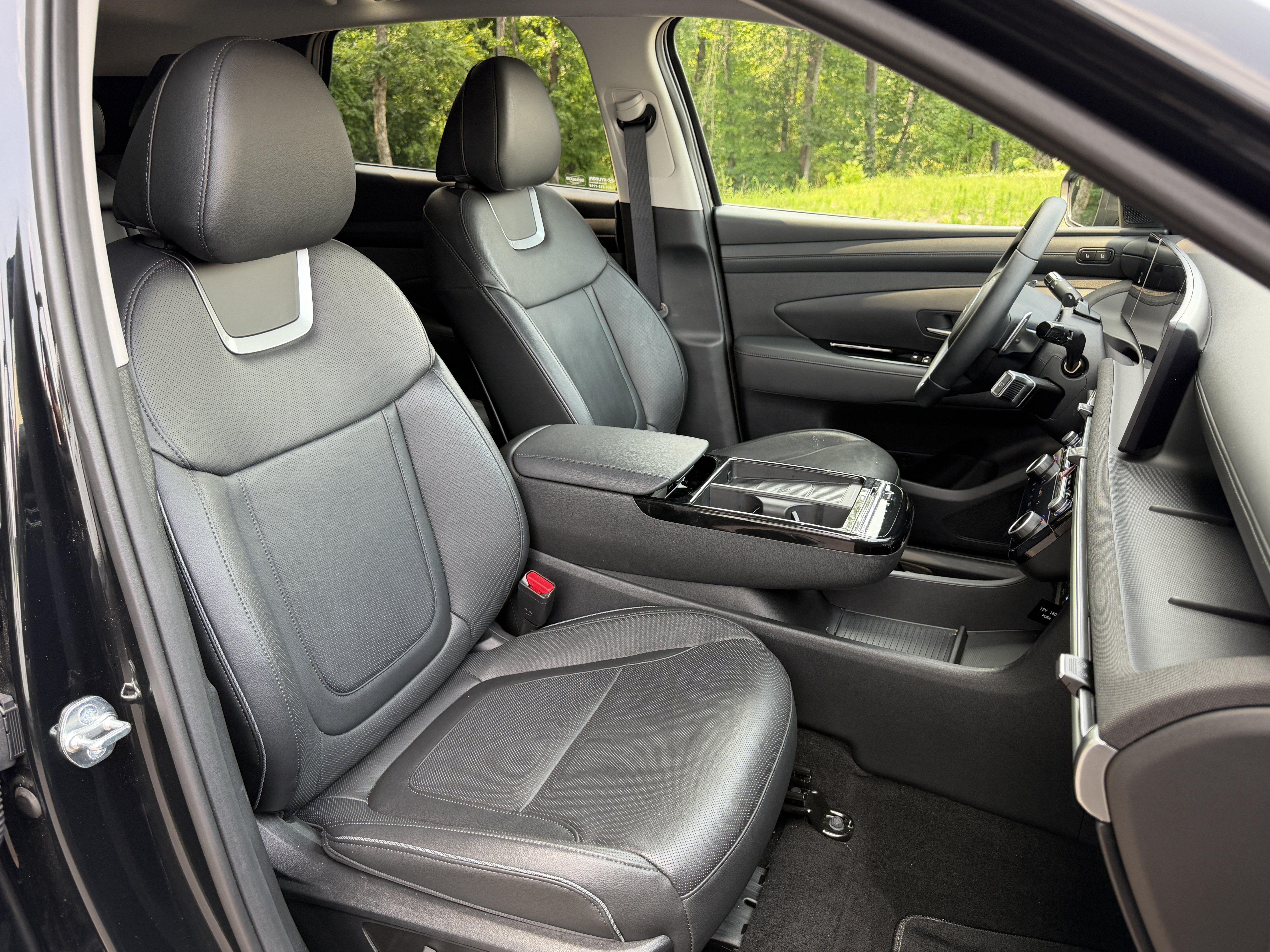 Used 2025 Hyundai Tucson Limited FWD image 48