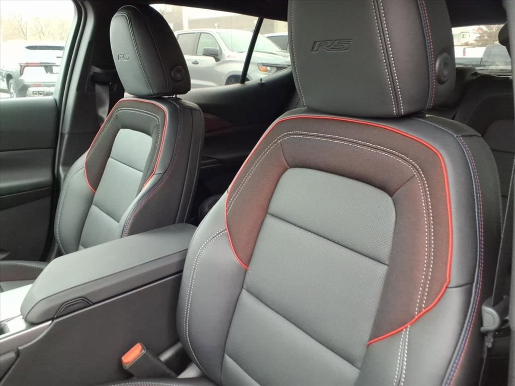 New 2026 Chevrolet Equinox EV RS image 12