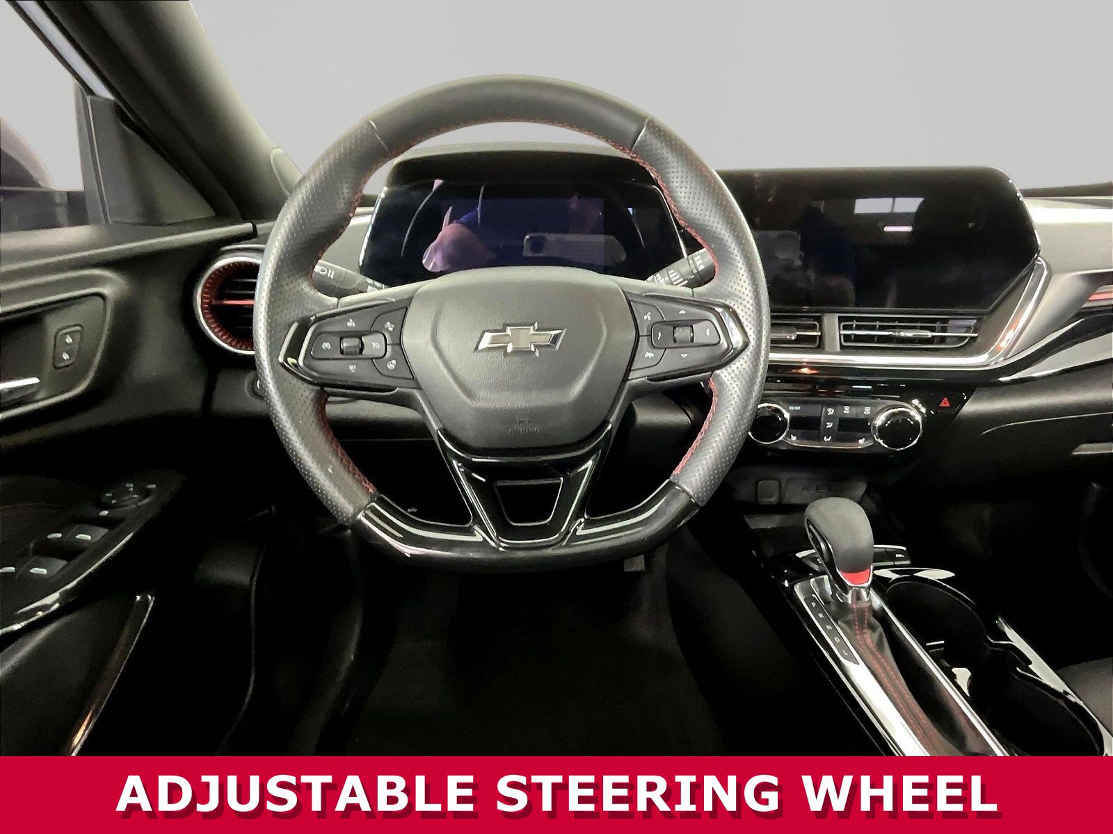 Used 2024 Chevrolet Trax RS w/ Sunroof Package FWD image 8