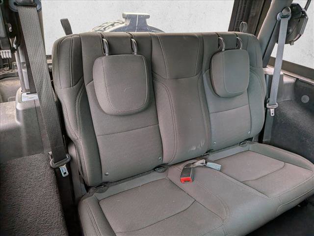 Used 2019 Jeep Wrangler Sport image 18