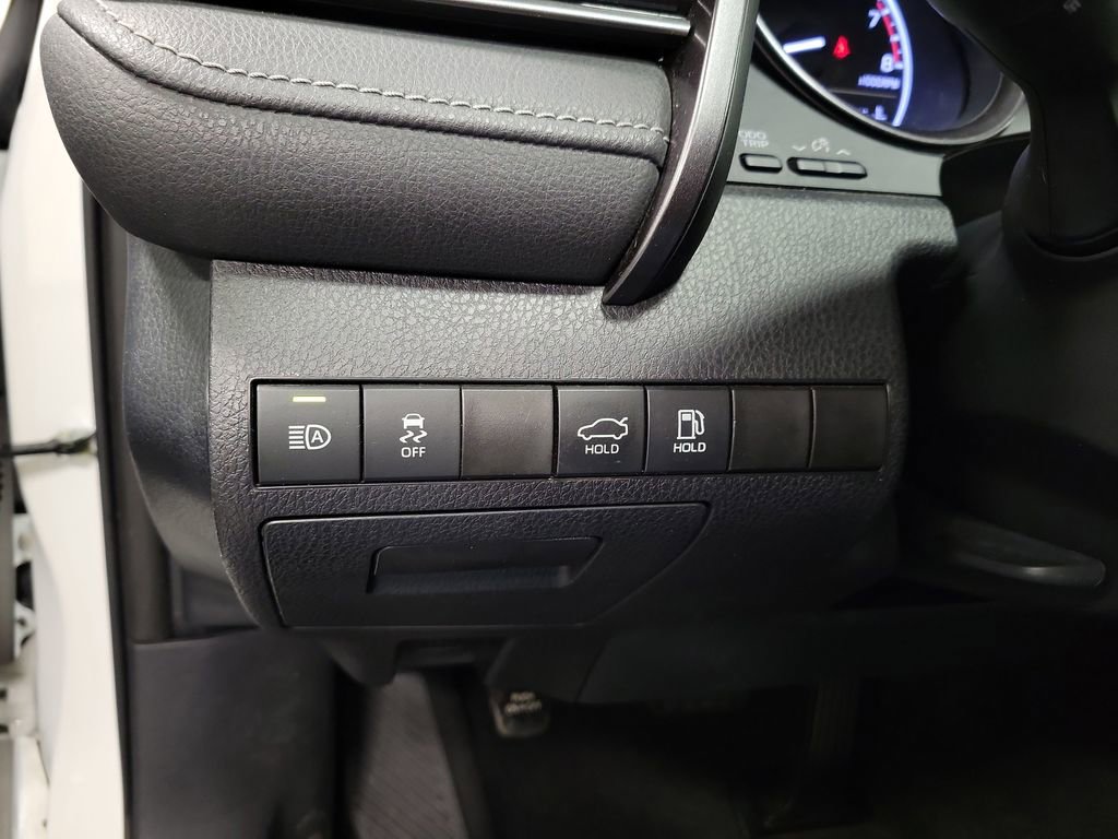 Used 2023 Toyota Camry SE FWD image 21