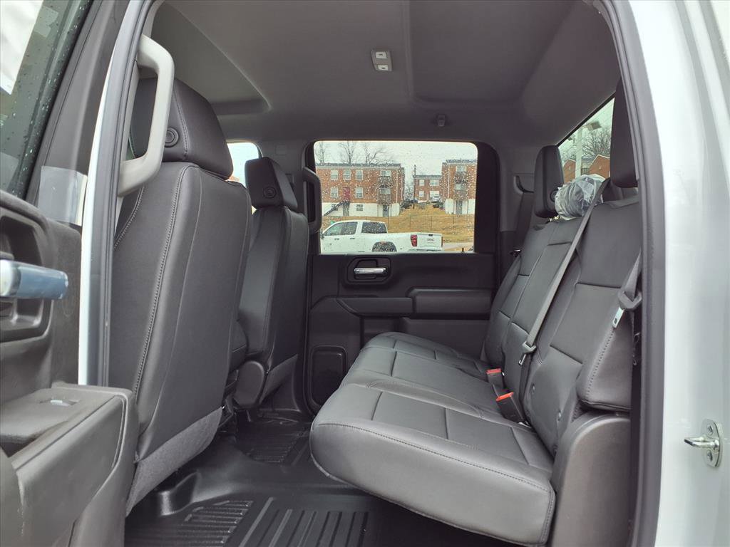 New 2026 GMC Sierra 3500 Pro w/ Convenience Package image 19