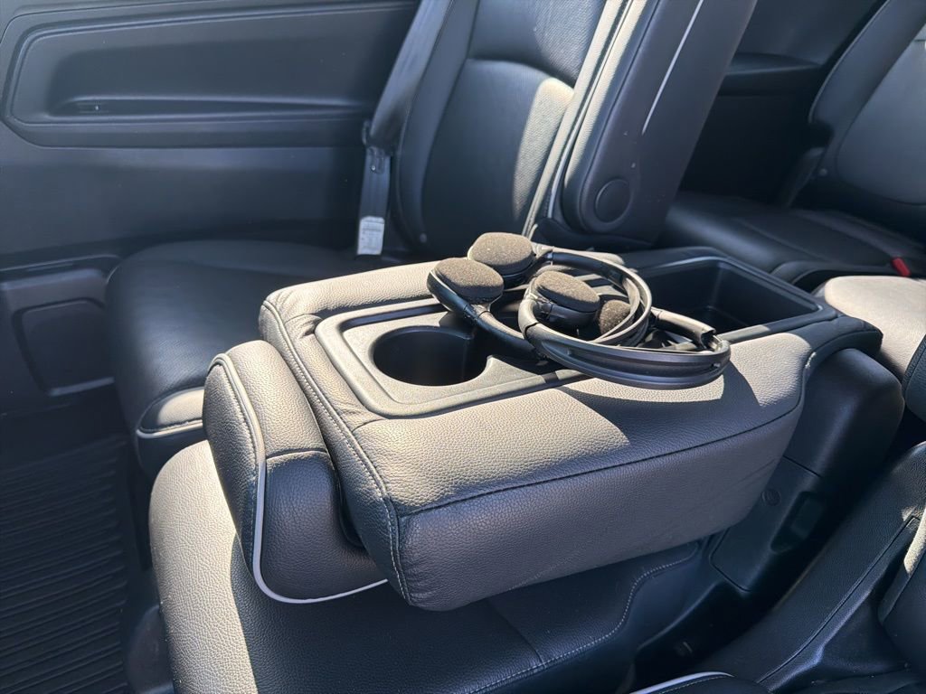 Used 2024 Honda Odyssey Elite image 41