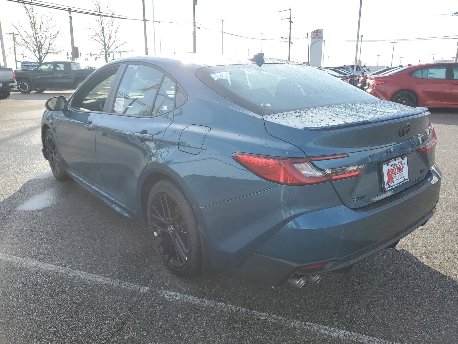 New 2026 Toyota Camry SE FWD image 3