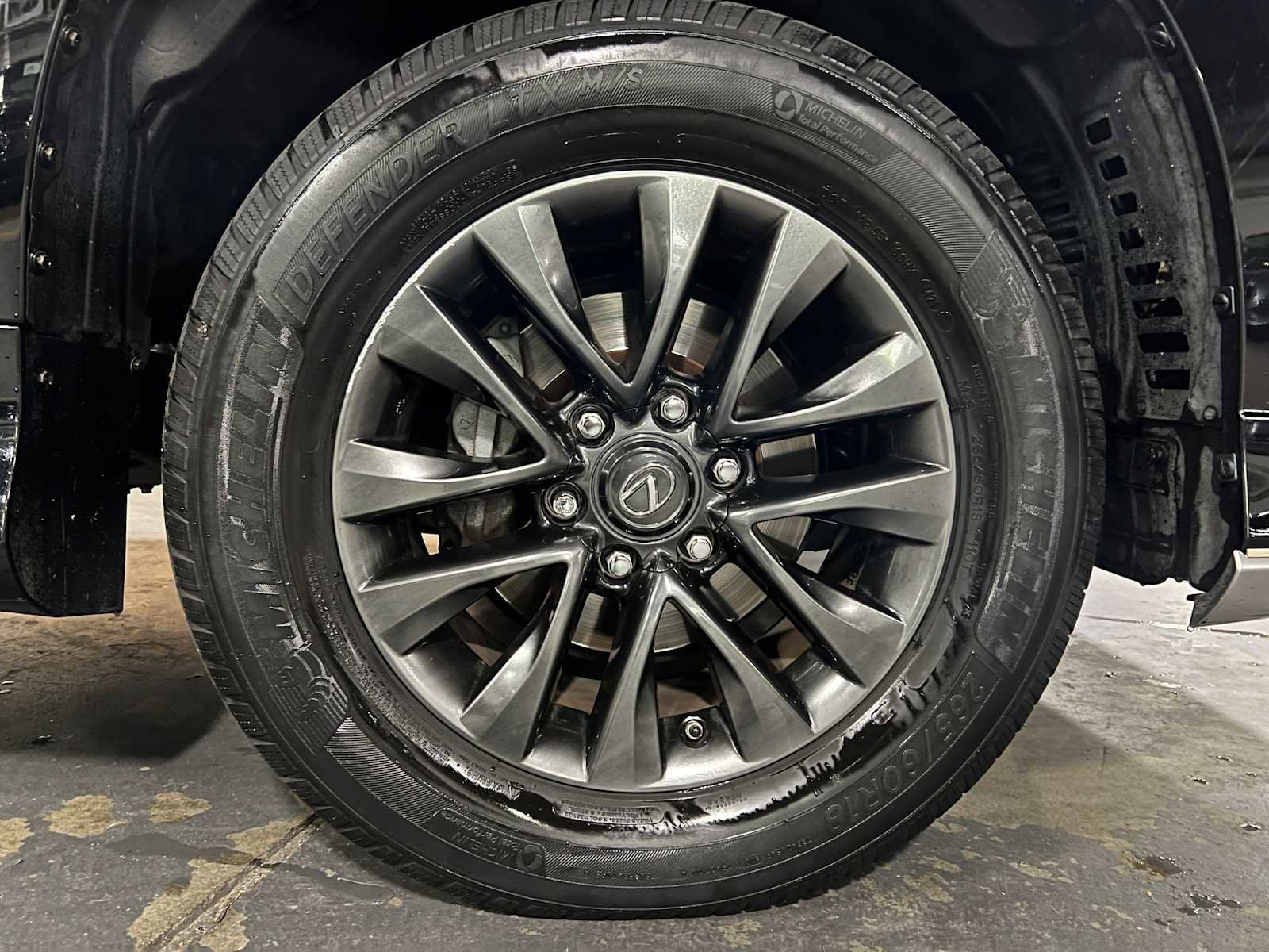 Used 2018 Lexus GX 460 Premium AWD/4WD image 9