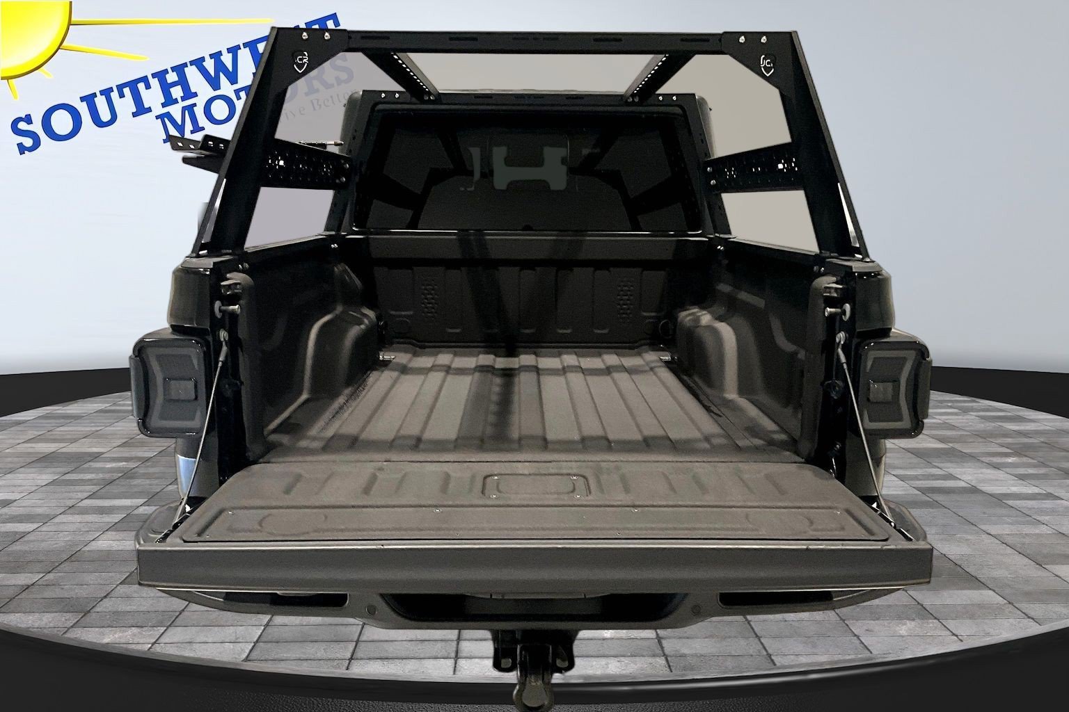 Used 2021 Jeep Gladiator Overland w/ Popular Equipment Package AWD/4WD image 8