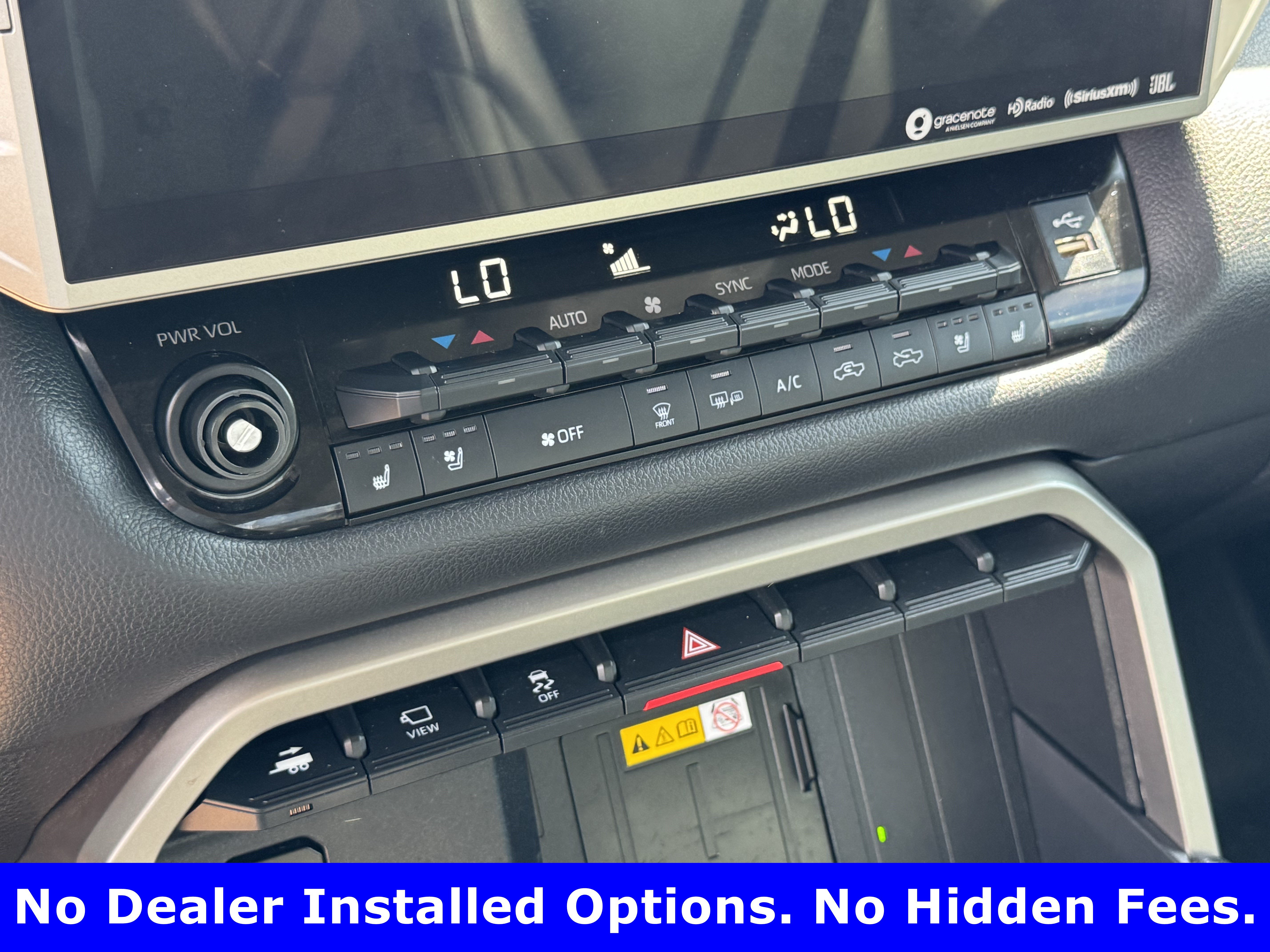 Used 2024 Toyota Tundra Limited AWD/4WD image 17