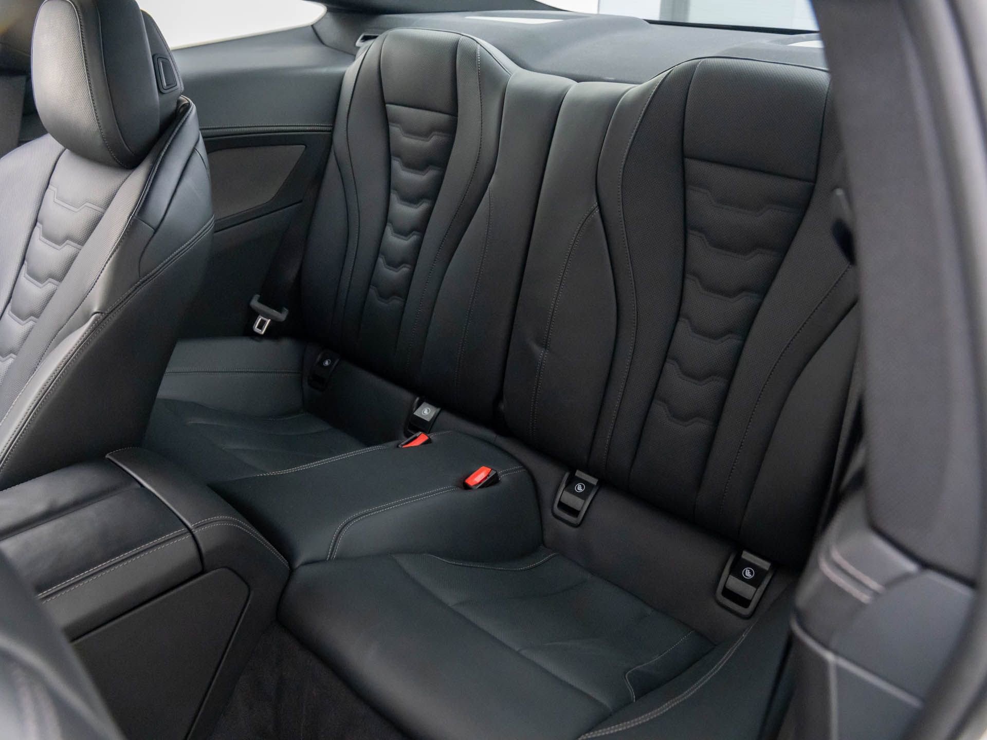 Used 2024 BMW 840i xDrive Coupe w/ Driving Assistance Package image 17