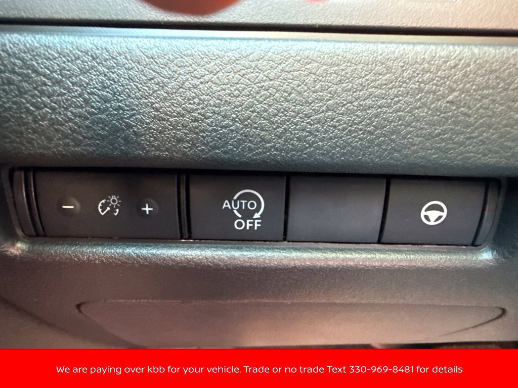 New 2027 Nissan Rogue SV AWD/4WD image 16