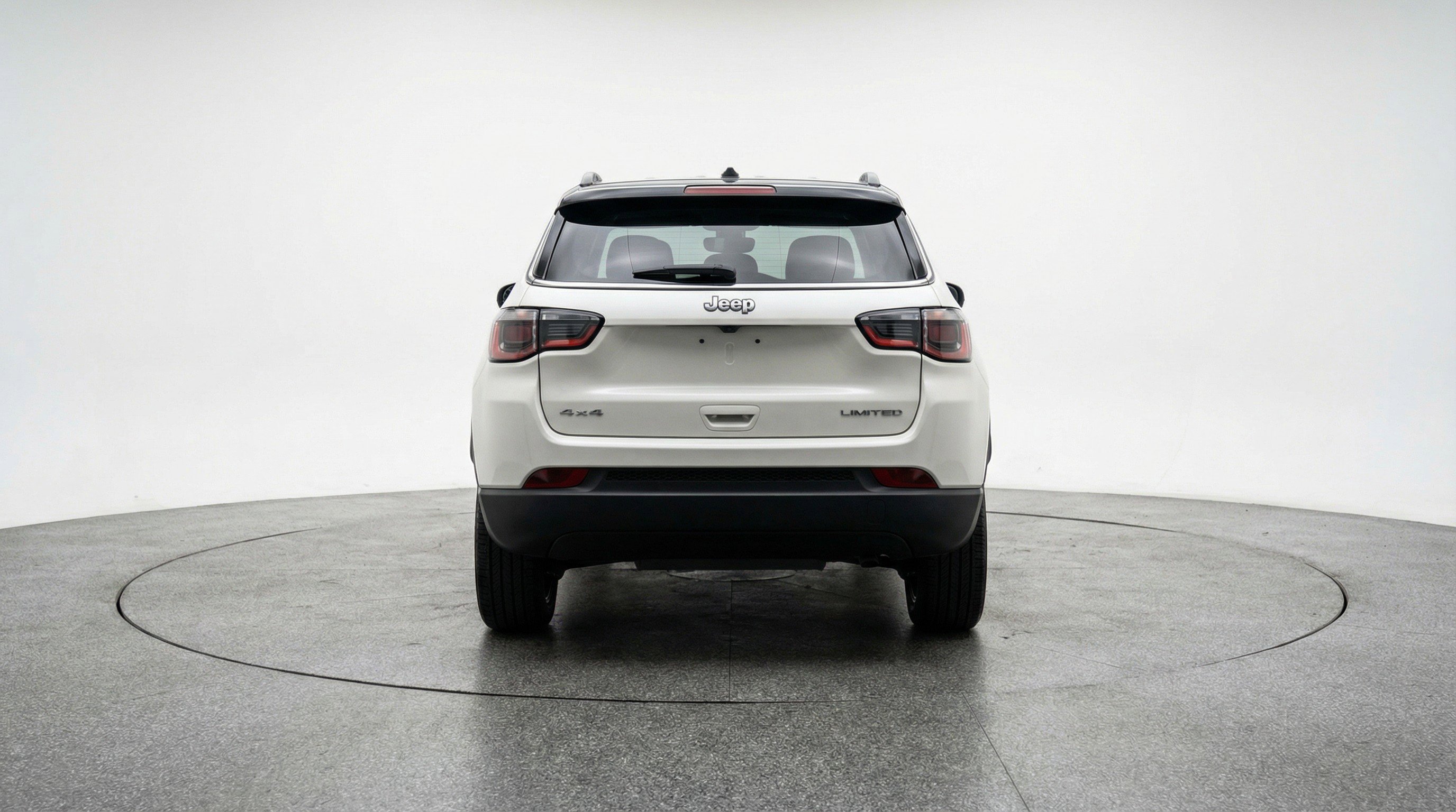 Used 2025 Jeep Compass Limited image 7