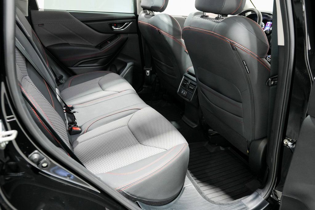 Used 2023 Subaru Forester Sport image 31