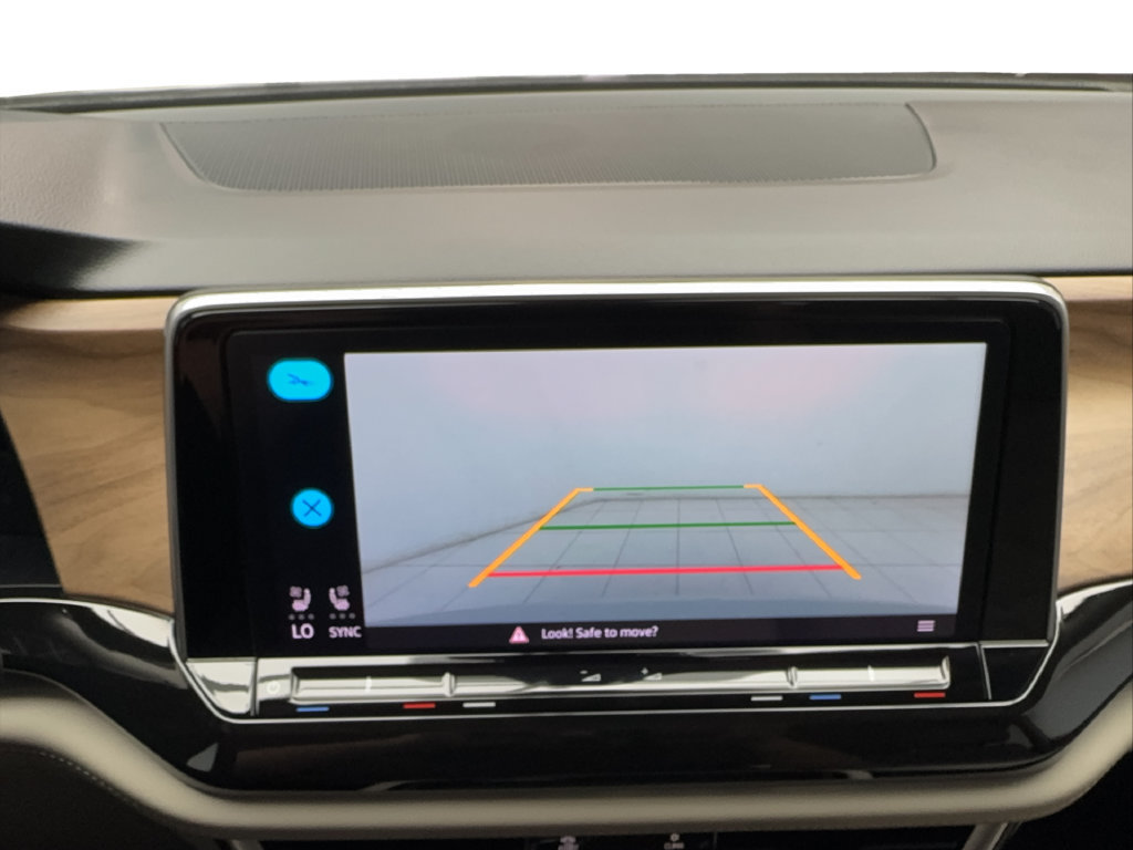 Used 2026 Volkswagen Atlas SE FWD image 60
