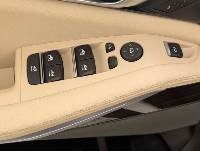 Used 2020 BMW X5 xDrive40i w/ Executive Package image 12