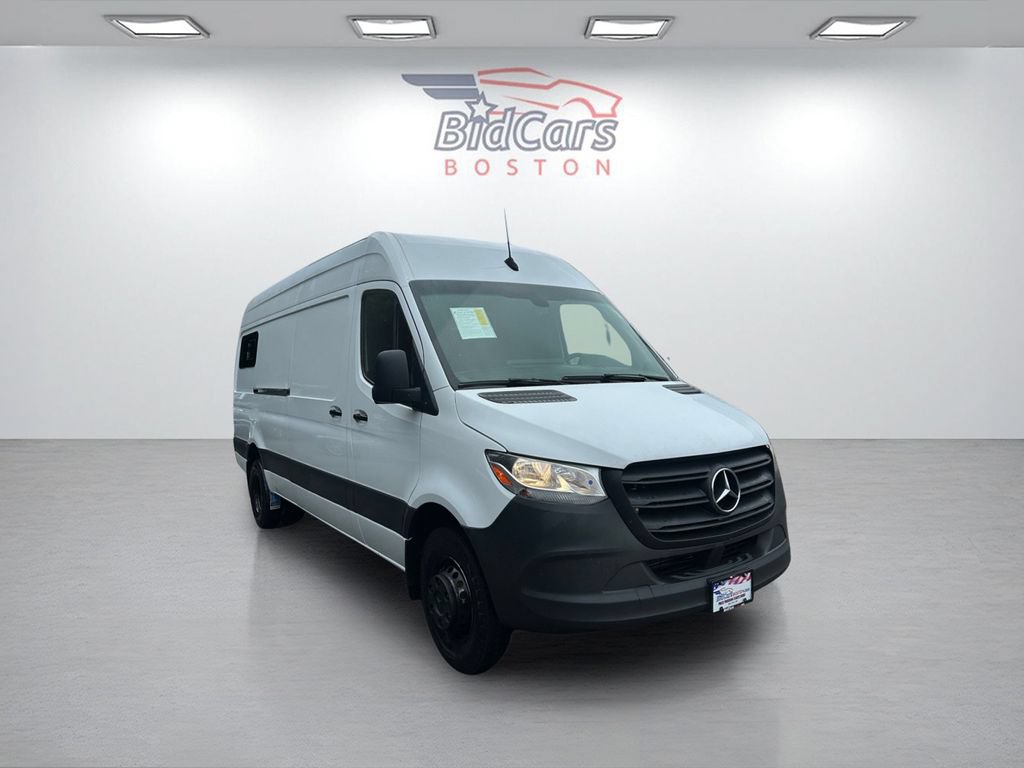 Used 2021 Mercedes-Benz Sprinter 3500 image 3