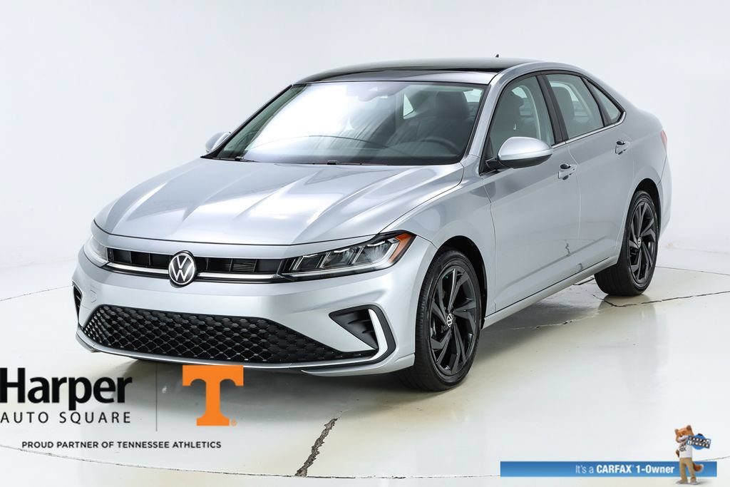 Used 2025 Volkswagen Jetta SE w/ Sunroof Package FWD image 38