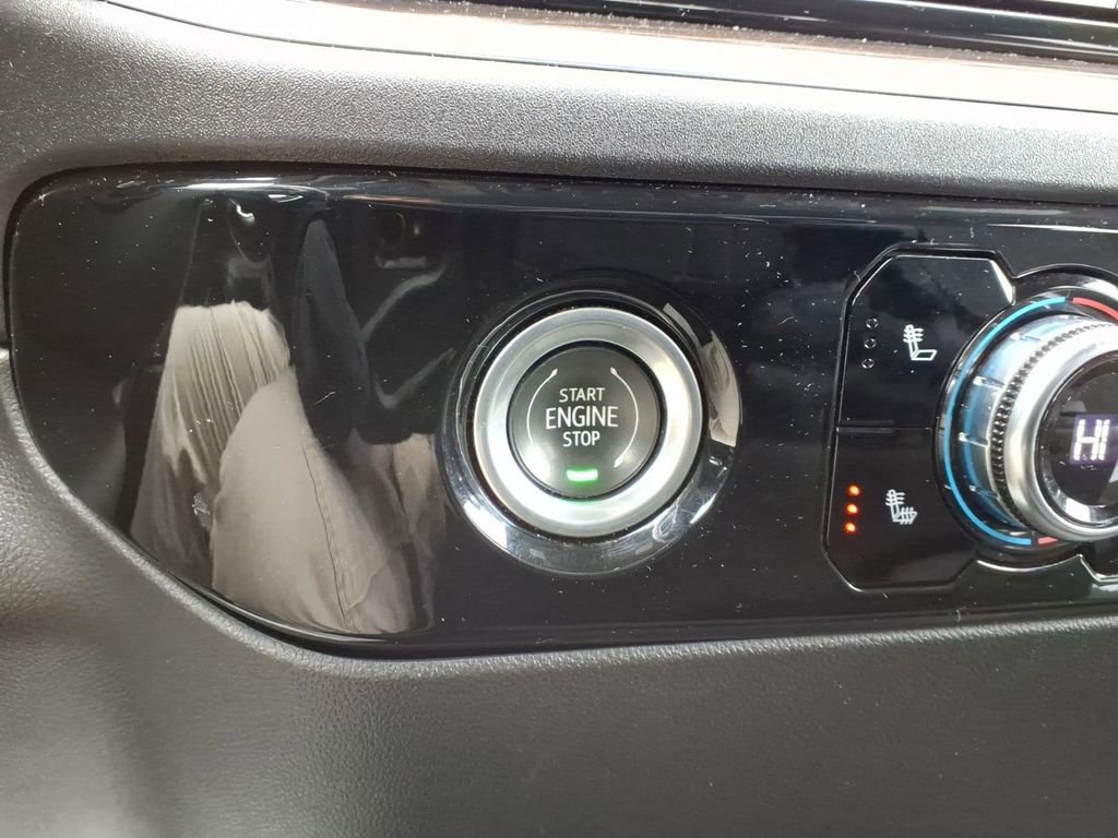 Used 2022 GMC Sierra 1500 Elevation image 21