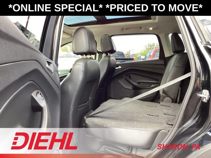 Used 2017 Ford Escape Titanium AWD/4WD image 18
