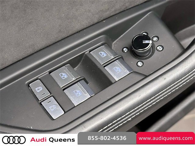 Used 2023 Audi e-tron S Prestige w/ Prestige Package image 18
