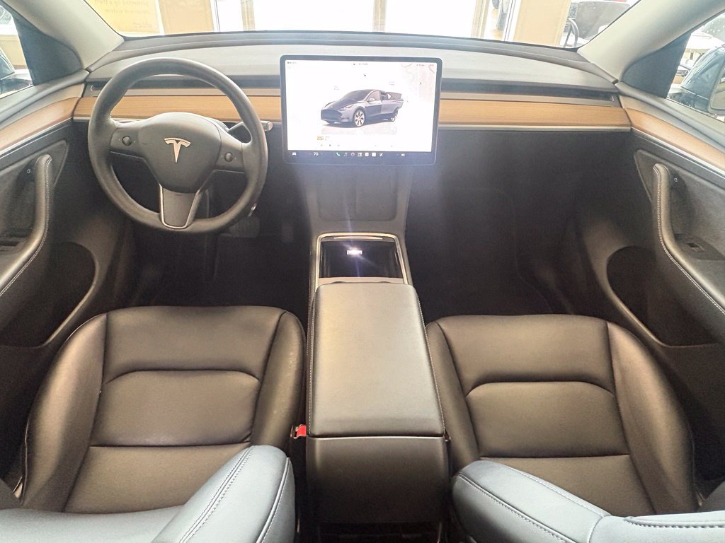 Used 2023 Tesla Model Y Long Range AWD/4WD image 24