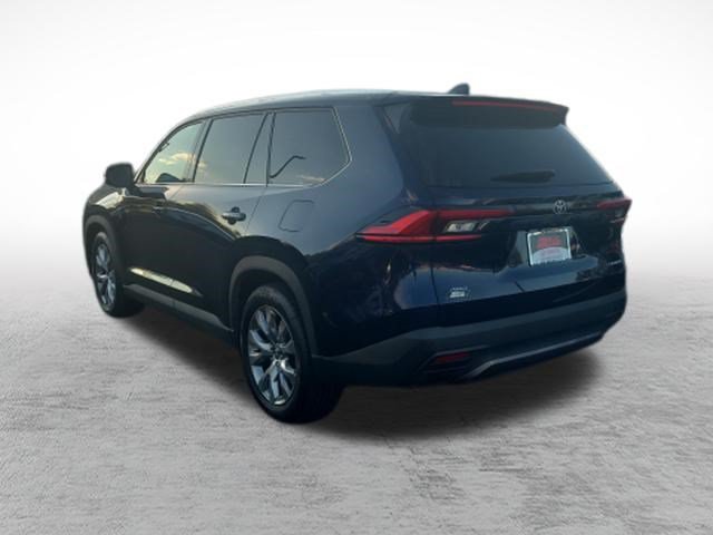 Certified 2024 Toyota Grand Highlander AWD image 5